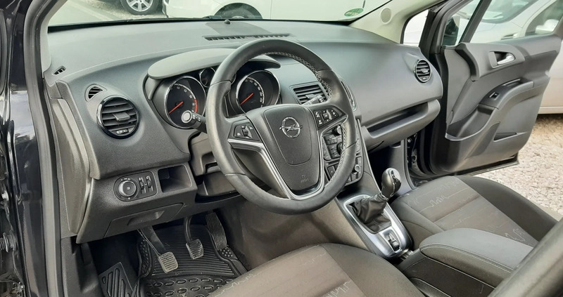 Opel Meriva cena 32700 przebieg: 150000, rok produkcji 2015 z Sępopol małe 154
